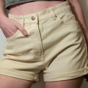 NWT! H&M Cream High Waisted Denim Shorts